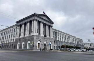 Мэр Курска ответил на обращения жителей по дорогам и благоустройству