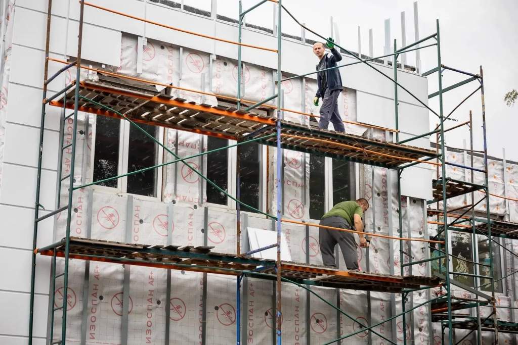 В Курске выявили риски при капремонте школ и детсадов