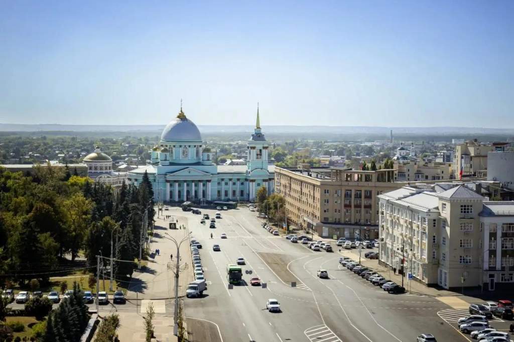 Мэр Курска объявил видеоконкурс для молодежи ко Дню города