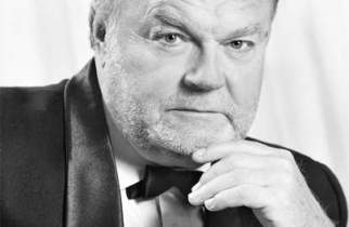 Ушел из жизни актер и режиссер Курского драмтеатра Евгений Поплавский