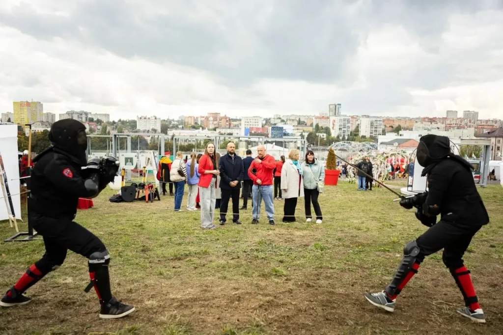 В Курске на Полугоре проходит празднование Дня города