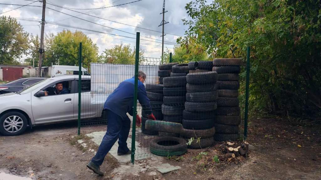 В Курске стартовала акция по сбору старых шин: их переработают в топливо