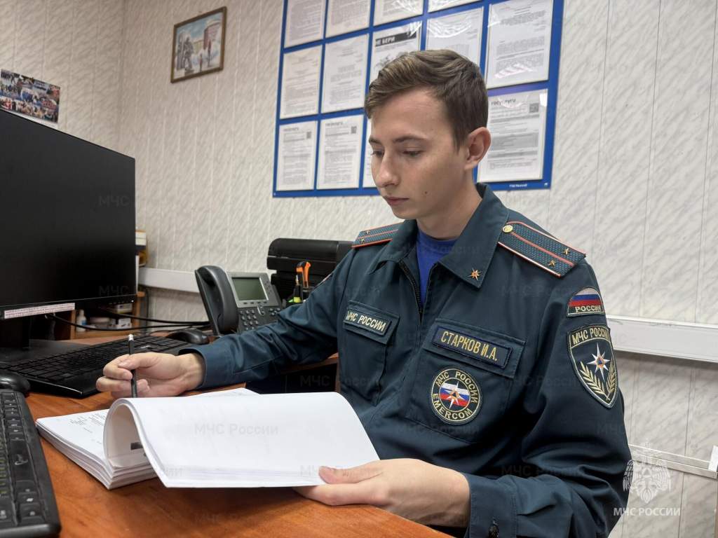 В Курске ночной поджог магазина уничтожил вещи на 500 тысяч рублей