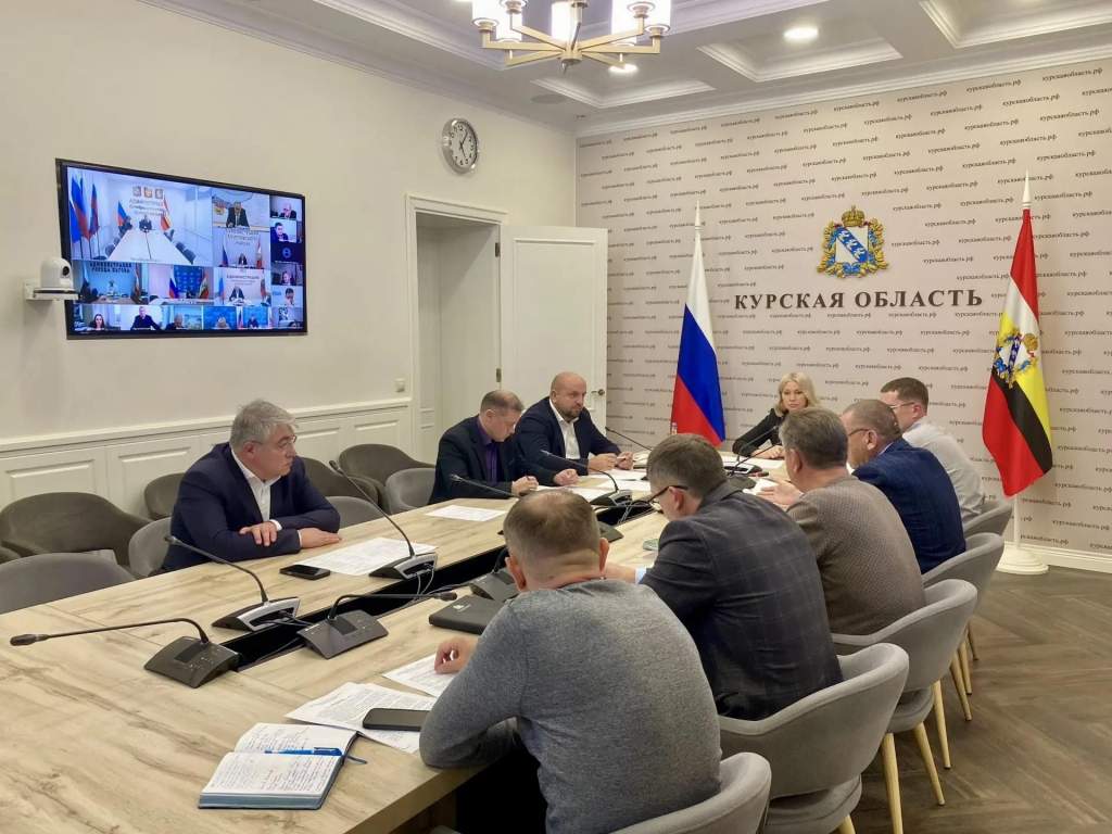 В Курской области включили отопление в 408 объектах