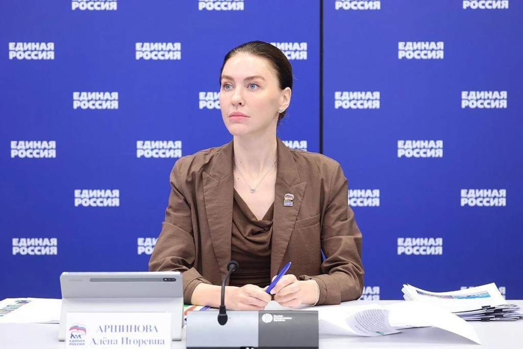 При поддержке «Единой России» закреплена главенствующая роль педагога в процессе обучения и воспитания в школе