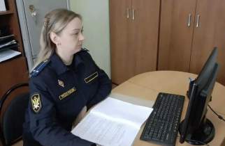 Курянин незаконно получал выплаты для переселенцев и тратил их на себя