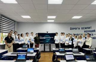 В Курске школьники создали виртуальную 3D-студию на «Уроке цифры»