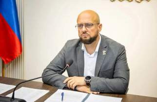 Мэр Маслов пригласил курян на очередной субботник