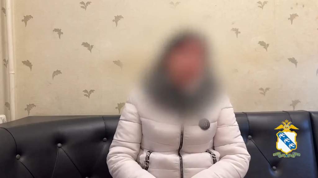 В Курской области женщина ударила сожителя ножом в шею из-за ревности