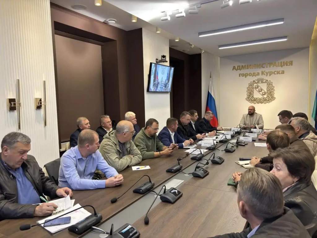 В Курске начался прямой эфир с ответами на жалобы по отоплению