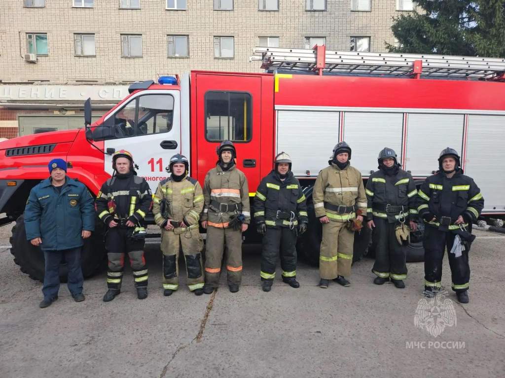 В Железногорске из-за пожара в многоэтажке эвакуировали 16 человек