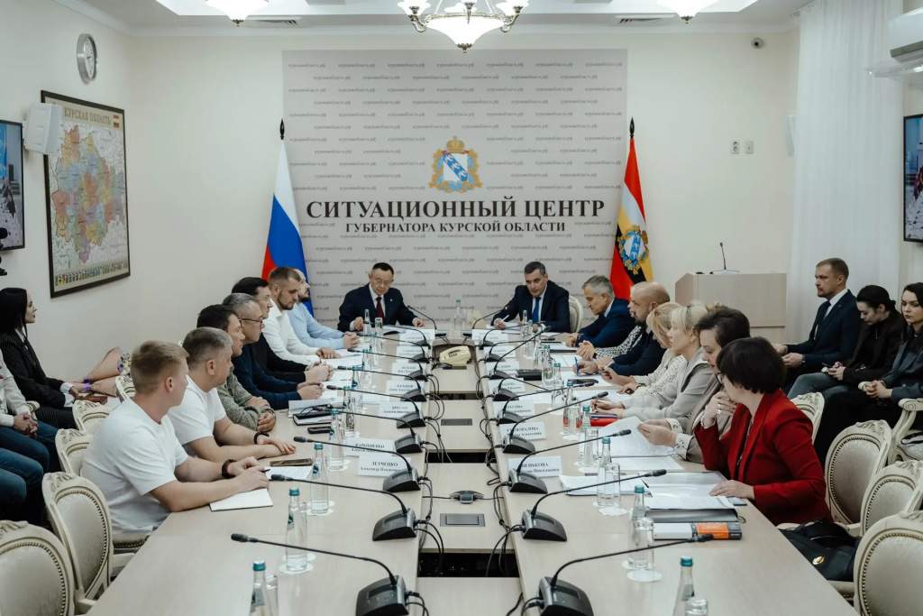В Курске Хинштейн обсудил с Файзуллиным защиту энергетики