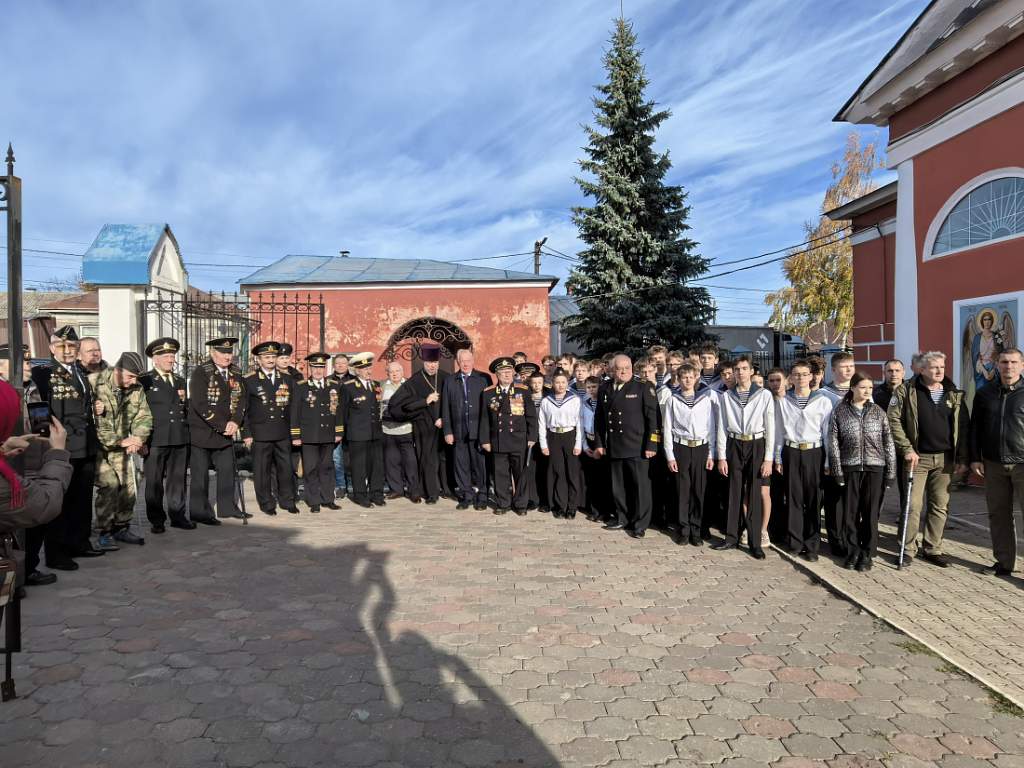 В Курске почтили память земляков, погибших на линкоре «Новороссийск»