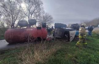 В Курской области 19-летний водитель пострадал при опрокидывании трактора